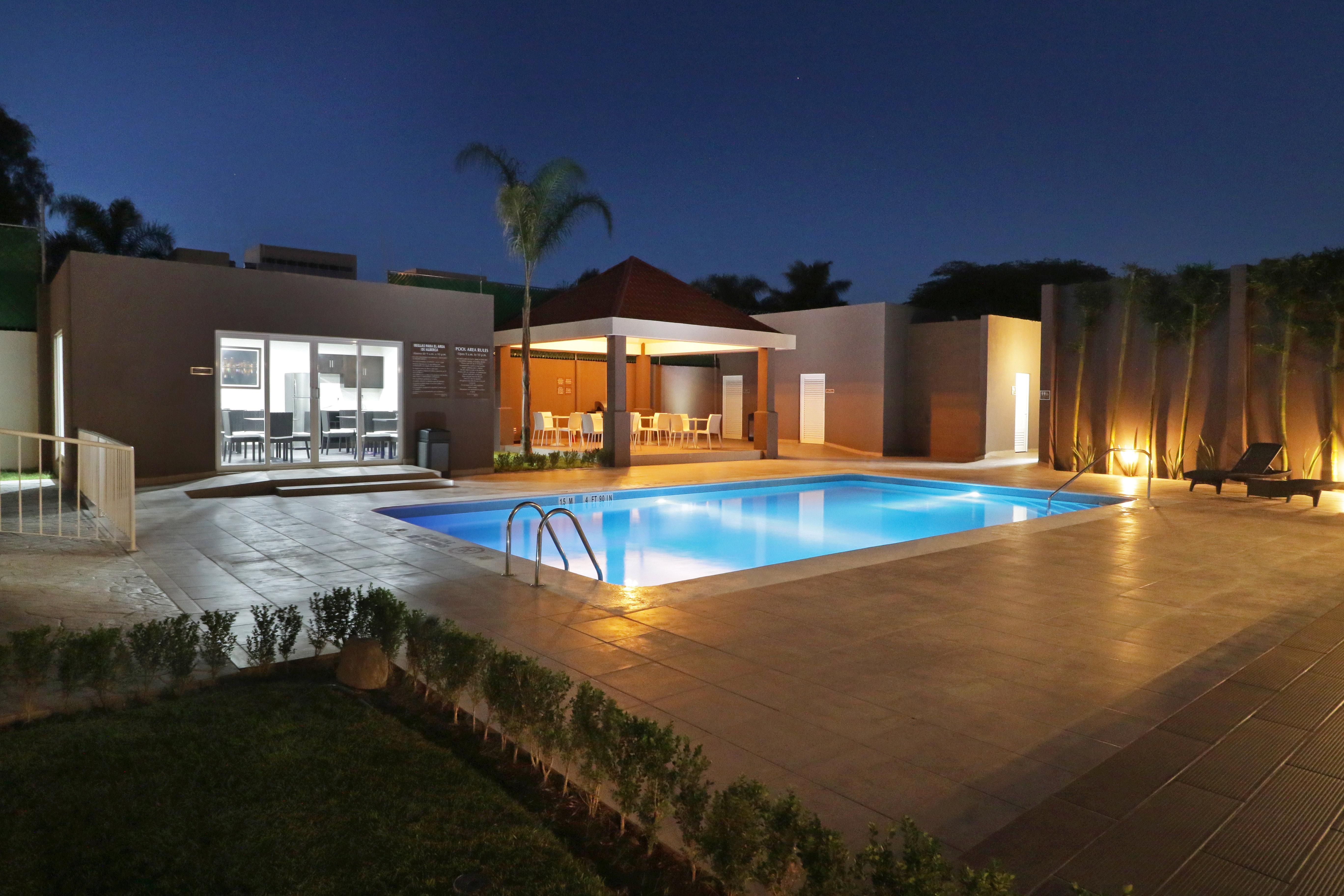 Candlewood Suites Celaya Celaya  Kültér fotó